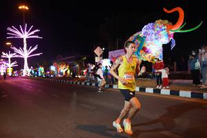BIB: 21050
                            <button type="button" onclick="openModal(21292056)" class="btn btn-primary btn-sm float-right btn-popup" data-toggle="modal" data-target=".modal-high-quality">
                        <i class="fas fa-shopping-cart"></i> Add to Cart
                    </button>
                                            <button type="button" onclick="isThisMe(21292056, true)" class="btn btn-success btn-sm float-right btn-popup btn-isme hidden" data-toggle="tooltip" data-placement="bottom" title="นี่คือรูปของคุณใช่ไหม คลิกที่นี่เพื่อเอาเข้าอัลบั้ม">
                        <i class="fas fa-plus"></i> Add to album
                    </button>
                    <button type="button" onclick="isThisMe(21292056, false)" class="btn btn-warning btn-sm float-right btn-popup btn-isnotme hidden">
                        <i class="fas fa-ban"></i> Remove from album
                    </button>
