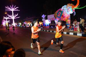 BIB: 23534
                            <button type="button" onclick="openModal(21307402)" class="btn btn-primary btn-sm float-right btn-popup" data-toggle="modal" data-target=".modal-high-quality">
                        <i class="fas fa-shopping-cart"></i> Add to Cart
                    </button>
                                            <button type="button" onclick="isThisMe(21307402, true)" class="btn btn-success btn-sm float-right btn-popup btn-isme hidden" data-toggle="tooltip" data-placement="bottom" title="นี่คือรูปของคุณใช่ไหม คลิกที่นี่เพื่อเอาเข้าอัลบั้ม">
                        <i class="fas fa-plus"></i> Add to album
                    </button>
                    <button type="button" onclick="isThisMe(21307402, false)" class="btn btn-warning btn-sm float-right btn-popup btn-isnotme hidden">
                        <i class="fas fa-ban"></i> Remove from album
                    </button>