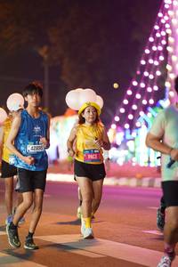 BIB: 42895
                            <button type="button" onclick="openModal(21617706)" class="btn btn-primary btn-sm float-right btn-popup" data-toggle="modal" data-target=".modal-high-quality">
                        <i class="fas fa-shopping-cart"></i> Add to Cart
                    </button>
                                            <button type="button" onclick="isThisMe(21617706, true)" class="btn btn-success btn-sm float-right btn-popup btn-isme hidden" data-toggle="tooltip" data-placement="bottom" title="นี่คือรูปของคุณใช่ไหม คลิกที่นี่เพื่อเอาเข้าอัลบั้ม">
                        <i class="fas fa-plus"></i> Add to album
                    </button>
                    <button type="button" onclick="isThisMe(21617706, false)" class="btn btn-warning btn-sm float-right btn-popup btn-isnotme hidden">
                        <i class="fas fa-ban"></i> Remove from album
                    </button>