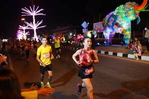 BIB: 2014, 4526
                            <button type="button" onclick="openModal(21384840)" class="btn btn-primary btn-sm float-right btn-popup" data-toggle="modal" data-target=".modal-high-quality">
                        <i class="fas fa-shopping-cart"></i> Add to Cart
                    </button>
                                            <button type="button" onclick="isThisMe(21384840, true)" class="btn btn-success btn-sm float-right btn-popup btn-isme hidden" data-toggle="tooltip" data-placement="bottom" title="นี่คือรูปของคุณใช่ไหม คลิกที่นี่เพื่อเอาเข้าอัลบั้ม">
                        <i class="fas fa-plus"></i> Add to album
                    </button>
                    <button type="button" onclick="isThisMe(21384840, false)" class="btn btn-warning btn-sm float-right btn-popup btn-isnotme hidden">
                        <i class="fas fa-ban"></i> Remove from album
                    </button>