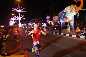 BIB: 40243
                            <button type="button" onclick="openModal(21413567)" class="btn btn-primary btn-sm float-right btn-popup" data-toggle="modal" data-target=".modal-high-quality">
                        <i class="fas fa-shopping-cart"></i> Add to Cart
                    </button>
                                            <button type="button" onclick="isThisMe(21413567, true)" class="btn btn-success btn-sm float-right btn-popup btn-isme hidden" data-toggle="tooltip" data-placement="bottom" title="นี่คือรูปของคุณใช่ไหม คลิกที่นี่เพื่อเอาเข้าอัลบั้ม">
                        <i class="fas fa-plus"></i> Add to album
                    </button>
                    <button type="button" onclick="isThisMe(21413567, false)" class="btn btn-warning btn-sm float-right btn-popup btn-isnotme hidden">
                        <i class="fas fa-ban"></i> Remove from album
                    </button>