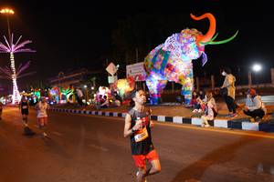 BIB: 21882
                            <button type="button" onclick="openModal(21318931)" class="btn btn-primary btn-sm float-right btn-popup" data-toggle="modal" data-target=".modal-high-quality">
                        <i class="fas fa-shopping-cart"></i> Add to Cart
                    </button>
                                            <button type="button" onclick="isThisMe(21318931, true)" class="btn btn-success btn-sm float-right btn-popup btn-isme hidden" data-toggle="tooltip" data-placement="bottom" title="นี่คือรูปของคุณใช่ไหม คลิกที่นี่เพื่อเอาเข้าอัลบั้ม">
                        <i class="fas fa-plus"></i> Add to album
                    </button>
                    <button type="button" onclick="isThisMe(21318931, false)" class="btn btn-warning btn-sm float-right btn-popup btn-isnotme hidden">
                        <i class="fas fa-ban"></i> Remove from album
                    </button>