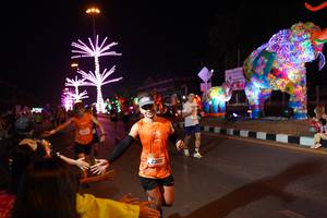 BIB: 23100
                            <button type="button" onclick="openModal(21403209)" class="btn btn-primary btn-sm float-right btn-popup" data-toggle="modal" data-target=".modal-high-quality">
                        <i class="fas fa-shopping-cart"></i> Add to Cart
                    </button>
                                            <button type="button" onclick="isThisMe(21403209, true)" class="btn btn-success btn-sm float-right btn-popup btn-isme hidden" data-toggle="tooltip" data-placement="bottom" title="นี่คือรูปของคุณใช่ไหม คลิกที่นี่เพื่อเอาเข้าอัลบั้ม">
                        <i class="fas fa-plus"></i> Add to album
                    </button>
                    <button type="button" onclick="isThisMe(21403209, false)" class="btn btn-warning btn-sm float-right btn-popup btn-isnotme hidden">
                        <i class="fas fa-ban"></i> Remove from album
                    </button>