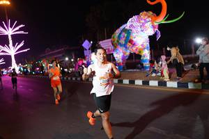 BIB: 21200
                            <button type="button" onclick="openModal(21310237)" class="btn btn-primary btn-sm float-right btn-popup" data-toggle="modal" data-target=".modal-high-quality">
                        <i class="fas fa-shopping-cart"></i> Add to Cart
                    </button>
                                            <button type="button" onclick="isThisMe(21310237, true)" class="btn btn-success btn-sm float-right btn-popup btn-isme hidden" data-toggle="tooltip" data-placement="bottom" title="นี่คือรูปของคุณใช่ไหม คลิกที่นี่เพื่อเอาเข้าอัลบั้ม">
                        <i class="fas fa-plus"></i> Add to album
                    </button>
                    <button type="button" onclick="isThisMe(21310237, false)" class="btn btn-warning btn-sm float-right btn-popup btn-isnotme hidden">
                        <i class="fas fa-ban"></i> Remove from album
                    </button>