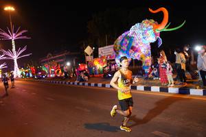 BIB: 2016
                            <button type="button" onclick="openModal(21305671)" class="btn btn-primary btn-sm float-right btn-popup" data-toggle="modal" data-target=".modal-high-quality">
                        <i class="fas fa-shopping-cart"></i> Add to Cart
                    </button>
                                            <button type="button" onclick="isThisMe(21305671, true)" class="btn btn-success btn-sm float-right btn-popup btn-isme hidden" data-toggle="tooltip" data-placement="bottom" title="นี่คือรูปของคุณใช่ไหม คลิกที่นี่เพื่อเอาเข้าอัลบั้ม">
                        <i class="fas fa-plus"></i> Add to album
                    </button>
                    <button type="button" onclick="isThisMe(21305671, false)" class="btn btn-warning btn-sm float-right btn-popup btn-isnotme hidden">
                        <i class="fas fa-ban"></i> Remove from album
                    </button>