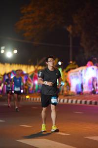 BIB: 4213
                            <button type="button" onclick="openModal(21598366)" class="btn btn-primary btn-sm float-right btn-popup" data-toggle="modal" data-target=".modal-high-quality">
                        <i class="fas fa-shopping-cart"></i> Add to Cart
                    </button>
                                            <button type="button" onclick="isThisMe(21598366, true)" class="btn btn-success btn-sm float-right btn-popup btn-isme hidden" data-toggle="tooltip" data-placement="bottom" title="นี่คือรูปของคุณใช่ไหม คลิกที่นี่เพื่อเอาเข้าอัลบั้ม">
                        <i class="fas fa-plus"></i> Add to album
                    </button>
                    <button type="button" onclick="isThisMe(21598366, false)" class="btn btn-warning btn-sm float-right btn-popup btn-isnotme hidden">
                        <i class="fas fa-ban"></i> Remove from album
                    </button>
