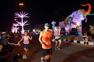 BIB: 253, 23951
                            <button type="button" onclick="openModal(21404603)" class="btn btn-primary btn-sm float-right btn-popup" data-toggle="modal" data-target=".modal-high-quality">
                        <i class="fas fa-shopping-cart"></i> Add to Cart
                    </button>
                                            <button type="button" onclick="isThisMe(21404603, true)" class="btn btn-success btn-sm float-right btn-popup btn-isme hidden" data-toggle="tooltip" data-placement="bottom" title="นี่คือรูปของคุณใช่ไหม คลิกที่นี่เพื่อเอาเข้าอัลบั้ม">
                        <i class="fas fa-plus"></i> Add to album
                    </button>
                    <button type="button" onclick="isThisMe(21404603, false)" class="btn btn-warning btn-sm float-right btn-popup btn-isnotme hidden">
                        <i class="fas fa-ban"></i> Remove from album
                    </button>