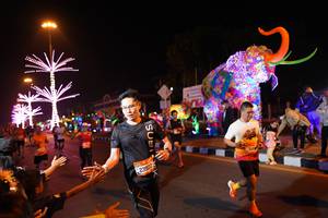 BIB: 215, 23922
                            <button type="button" onclick="openModal(21406847)" class="btn btn-primary btn-sm float-right btn-popup" data-toggle="modal" data-target=".modal-high-quality">
                        <i class="fas fa-shopping-cart"></i> Add to Cart
                    </button>
                                            <button type="button" onclick="isThisMe(21406847, true)" class="btn btn-success btn-sm float-right btn-popup btn-isme hidden" data-toggle="tooltip" data-placement="bottom" title="นี่คือรูปของคุณใช่ไหม คลิกที่นี่เพื่อเอาเข้าอัลบั้ม">
                        <i class="fas fa-plus"></i> Add to album
                    </button>
                    <button type="button" onclick="isThisMe(21406847, false)" class="btn btn-warning btn-sm float-right btn-popup btn-isnotme hidden">
                        <i class="fas fa-ban"></i> Remove from album
                    </button>