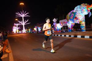 BIB: 4253
                            <button type="button" onclick="openModal(21286641)" class="btn btn-primary btn-sm float-right btn-popup" data-toggle="modal" data-target=".modal-high-quality">
                        <i class="fas fa-shopping-cart"></i> Add to Cart
                    </button>
                                            <button type="button" onclick="isThisMe(21286641, true)" class="btn btn-success btn-sm float-right btn-popup btn-isme hidden" data-toggle="tooltip" data-placement="bottom" title="นี่คือรูปของคุณใช่ไหม คลิกที่นี่เพื่อเอาเข้าอัลบั้ม">
                        <i class="fas fa-plus"></i> Add to album
                    </button>
                    <button type="button" onclick="isThisMe(21286641, false)" class="btn btn-warning btn-sm float-right btn-popup btn-isnotme hidden">
                        <i class="fas fa-ban"></i> Remove from album
                    </button>