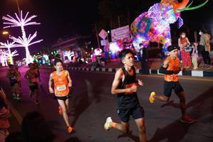 BIB: 2015
                            <button type="button" onclick="openModal(21305083)" class="btn btn-primary btn-sm float-right btn-popup" data-toggle="modal" data-target=".modal-high-quality">
                        <i class="fas fa-shopping-cart"></i> Add to Cart
                    </button>
                                            <button type="button" onclick="isThisMe(21305083, true)" class="btn btn-success btn-sm float-right btn-popup btn-isme hidden" data-toggle="tooltip" data-placement="bottom" title="นี่คือรูปของคุณใช่ไหม คลิกที่นี่เพื่อเอาเข้าอัลบั้ม">
                        <i class="fas fa-plus"></i> Add to album
                    </button>
                    <button type="button" onclick="isThisMe(21305083, false)" class="btn btn-warning btn-sm float-right btn-popup btn-isnotme hidden">
                        <i class="fas fa-ban"></i> Remove from album
                    </button>