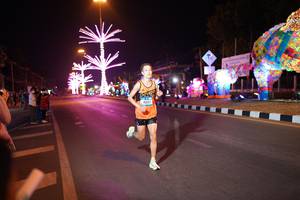 BIB: 201
                            <button type="button" onclick="openModal(21283088)" class="btn btn-primary btn-sm float-right btn-popup" data-toggle="modal" data-target=".modal-high-quality">
                        <i class="fas fa-shopping-cart"></i> Add to Cart
                    </button>
                                            <button type="button" onclick="isThisMe(21283088, true)" class="btn btn-success btn-sm float-right btn-popup btn-isme hidden" data-toggle="tooltip" data-placement="bottom" title="นี่คือรูปของคุณใช่ไหม คลิกที่นี่เพื่อเอาเข้าอัลบั้ม">
                        <i class="fas fa-plus"></i> Add to album
                    </button>
                    <button type="button" onclick="isThisMe(21283088, false)" class="btn btn-warning btn-sm float-right btn-popup btn-isnotme hidden">
                        <i class="fas fa-ban"></i> Remove from album
                    </button>