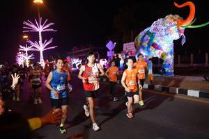 BIB: 43470
                            <button type="button" onclick="openModal(21424015)" class="btn btn-primary btn-sm float-right btn-popup" data-toggle="modal" data-target=".modal-high-quality">
                        <i class="fas fa-shopping-cart"></i> Add to Cart
                    </button>
                                            <button type="button" onclick="isThisMe(21424015, true)" class="btn btn-success btn-sm float-right btn-popup btn-isme hidden" data-toggle="tooltip" data-placement="bottom" title="นี่คือรูปของคุณใช่ไหม คลิกที่นี่เพื่อเอาเข้าอัลบั้ม">
                        <i class="fas fa-plus"></i> Add to album
                    </button>
                    <button type="button" onclick="isThisMe(21424015, false)" class="btn btn-warning btn-sm float-right btn-popup btn-isnotme hidden">
                        <i class="fas fa-ban"></i> Remove from album
                    </button>