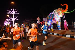 BIB: 22710, 123
                            <button type="button" onclick="openModal(21429062)" class="btn btn-primary btn-sm float-right btn-popup" data-toggle="modal" data-target=".modal-high-quality">
                        <i class="fas fa-shopping-cart"></i> Add to Cart
                    </button>
                                            <button type="button" onclick="isThisMe(21429062, true)" class="btn btn-success btn-sm float-right btn-popup btn-isme hidden" data-toggle="tooltip" data-placement="bottom" title="นี่คือรูปของคุณใช่ไหม คลิกที่นี่เพื่อเอาเข้าอัลบั้ม">
                        <i class="fas fa-plus"></i> Add to album
                    </button>
                    <button type="button" onclick="isThisMe(21429062, false)" class="btn btn-warning btn-sm float-right btn-popup btn-isnotme hidden">
                        <i class="fas fa-ban"></i> Remove from album
                    </button>