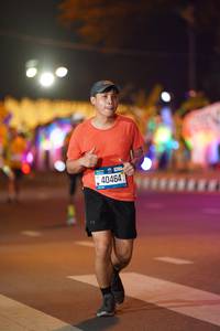 BIB: 40464
                            <button type="button" onclick="openModal(21580598)" class="btn btn-primary btn-sm float-right btn-popup" data-toggle="modal" data-target=".modal-high-quality">
                        <i class="fas fa-shopping-cart"></i> Add to Cart
                    </button>
                                            <button type="button" onclick="isThisMe(21580598, true)" class="btn btn-success btn-sm float-right btn-popup btn-isme hidden" data-toggle="tooltip" data-placement="bottom" title="นี่คือรูปของคุณใช่ไหม คลิกที่นี่เพื่อเอาเข้าอัลบั้ม">
                        <i class="fas fa-plus"></i> Add to album
                    </button>
                    <button type="button" onclick="isThisMe(21580598, false)" class="btn btn-warning btn-sm float-right btn-popup btn-isnotme hidden">
                        <i class="fas fa-ban"></i> Remove from album
                    </button>