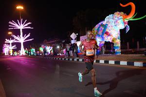BIB: 20200
                            <button type="button" onclick="openModal(21290682)" class="btn btn-primary btn-sm float-right btn-popup" data-toggle="modal" data-target=".modal-high-quality">
                        <i class="fas fa-shopping-cart"></i> Add to Cart
                    </button>
                                            <button type="button" onclick="isThisMe(21290682, true)" class="btn btn-success btn-sm float-right btn-popup btn-isme hidden" data-toggle="tooltip" data-placement="bottom" title="นี่คือรูปของคุณใช่ไหม คลิกที่นี่เพื่อเอาเข้าอัลบั้ม">
                        <i class="fas fa-plus"></i> Add to album
                    </button>
                    <button type="button" onclick="isThisMe(21290682, false)" class="btn btn-warning btn-sm float-right btn-popup btn-isnotme hidden">
                        <i class="fas fa-ban"></i> Remove from album
                    </button>