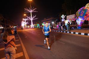 BIB: 41524
                            <button type="button" onclick="openModal(21293408)" class="btn btn-primary btn-sm float-right btn-popup" data-toggle="modal" data-target=".modal-high-quality">
                        <i class="fas fa-shopping-cart"></i> Add to Cart
                    </button>
                                            <button type="button" onclick="isThisMe(21293408, true)" class="btn btn-success btn-sm float-right btn-popup btn-isme hidden" data-toggle="tooltip" data-placement="bottom" title="นี่คือรูปของคุณใช่ไหม คลิกที่นี่เพื่อเอาเข้าอัลบั้ม">
                        <i class="fas fa-plus"></i> Add to album
                    </button>
                    <button type="button" onclick="isThisMe(21293408, false)" class="btn btn-warning btn-sm float-right btn-popup btn-isnotme hidden">
                        <i class="fas fa-ban"></i> Remove from album
                    </button>