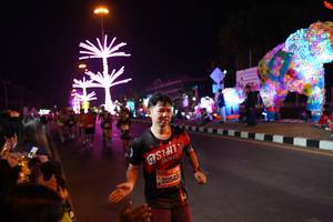 BIB: 20543
                            <button type="button" onclick="openModal(21379772)" class="btn btn-primary btn-sm float-right btn-popup" data-toggle="modal" data-target=".modal-high-quality">
                        <i class="fas fa-shopping-cart"></i> Add to Cart
                    </button>
                                            <button type="button" onclick="isThisMe(21379772, true)" class="btn btn-success btn-sm float-right btn-popup btn-isme hidden" data-toggle="tooltip" data-placement="bottom" title="นี่คือรูปของคุณใช่ไหม คลิกที่นี่เพื่อเอาเข้าอัลบั้ม">
                        <i class="fas fa-plus"></i> Add to album
                    </button>
                    <button type="button" onclick="isThisMe(21379772, false)" class="btn btn-warning btn-sm float-right btn-popup btn-isnotme hidden">
                        <i class="fas fa-ban"></i> Remove from album
                    </button>