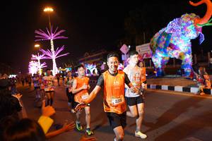 BIB: 122
                            <button type="button" onclick="openModal(21391579)" class="btn btn-primary btn-sm float-right btn-popup" data-toggle="modal" data-target=".modal-high-quality">
                        <i class="fas fa-shopping-cart"></i> Add to Cart
                    </button>
                                            <button type="button" onclick="isThisMe(21391579, true)" class="btn btn-success btn-sm float-right btn-popup btn-isme hidden" data-toggle="tooltip" data-placement="bottom" title="นี่คือรูปของคุณใช่ไหม คลิกที่นี่เพื่อเอาเข้าอัลบั้ม">
                        <i class="fas fa-plus"></i> Add to album
                    </button>
                    <button type="button" onclick="isThisMe(21391579, false)" class="btn btn-warning btn-sm float-right btn-popup btn-isnotme hidden">
                        <i class="fas fa-ban"></i> Remove from album
                    </button>