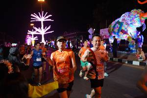 BIB: 26854, 20973
                            <button type="button" onclick="openModal(21408821)" class="btn btn-primary btn-sm float-right btn-popup" data-toggle="modal" data-target=".modal-high-quality">
                        <i class="fas fa-shopping-cart"></i> Add to Cart
                    </button>
                                            <button type="button" onclick="isThisMe(21408821, true)" class="btn btn-success btn-sm float-right btn-popup btn-isme hidden" data-toggle="tooltip" data-placement="bottom" title="นี่คือรูปของคุณใช่ไหม คลิกที่นี่เพื่อเอาเข้าอัลบั้ม">
                        <i class="fas fa-plus"></i> Add to album
                    </button>
                    <button type="button" onclick="isThisMe(21408821, false)" class="btn btn-warning btn-sm float-right btn-popup btn-isnotme hidden">
                        <i class="fas fa-ban"></i> Remove from album
                    </button>