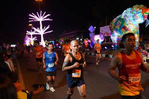 BIB: 405, 2200, 21046
                            <button type="button" onclick="openModal(21395115)" class="btn btn-primary btn-sm float-right btn-popup" data-toggle="modal" data-target=".modal-high-quality">
                        <i class="fas fa-shopping-cart"></i> Add to Cart
                    </button>
                                            <button type="button" onclick="isThisMe(21395115, true)" class="btn btn-success btn-sm float-right btn-popup btn-isme hidden" data-toggle="tooltip" data-placement="bottom" title="นี่คือรูปของคุณใช่ไหม คลิกที่นี่เพื่อเอาเข้าอัลบั้ม">
                        <i class="fas fa-plus"></i> Add to album
                    </button>
                    <button type="button" onclick="isThisMe(21395115, false)" class="btn btn-warning btn-sm float-right btn-popup btn-isnotme hidden">
                        <i class="fas fa-ban"></i> Remove from album
                    </button>