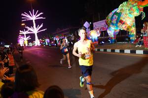 BIB: 22792
                            <button type="button" onclick="openModal(21307428)" class="btn btn-primary btn-sm float-right btn-popup" data-toggle="modal" data-target=".modal-high-quality">
                        <i class="fas fa-shopping-cart"></i> Add to Cart
                    </button>
                                            <button type="button" onclick="isThisMe(21307428, true)" class="btn btn-success btn-sm float-right btn-popup btn-isme hidden" data-toggle="tooltip" data-placement="bottom" title="นี่คือรูปของคุณใช่ไหม คลิกที่นี่เพื่อเอาเข้าอัลบั้ม">
                        <i class="fas fa-plus"></i> Add to album
                    </button>
                    <button type="button" onclick="isThisMe(21307428, false)" class="btn btn-warning btn-sm float-right btn-popup btn-isnotme hidden">
                        <i class="fas fa-ban"></i> Remove from album
                    </button>