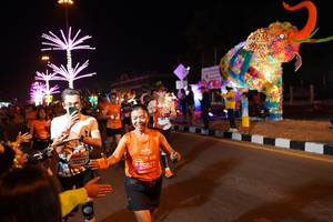 BIB: 70201, 25827
                            <button type="button" onclick="openModal(21425598)" class="btn btn-primary btn-sm float-right btn-popup" data-toggle="modal" data-target=".modal-high-quality">
                        <i class="fas fa-shopping-cart"></i> Add to Cart
                    </button>
                                            <button type="button" onclick="isThisMe(21425598, true)" class="btn btn-success btn-sm float-right btn-popup btn-isme hidden" data-toggle="tooltip" data-placement="bottom" title="นี่คือรูปของคุณใช่ไหม คลิกที่นี่เพื่อเอาเข้าอัลบั้ม">
                        <i class="fas fa-plus"></i> Add to album
                    </button>
                    <button type="button" onclick="isThisMe(21425598, false)" class="btn btn-warning btn-sm float-right btn-popup btn-isnotme hidden">
                        <i class="fas fa-ban"></i> Remove from album
                    </button>