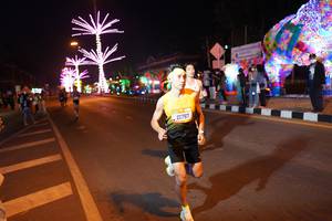 BIB: 26212
                            <button type="button" onclick="openModal(21294814)" class="btn btn-primary btn-sm float-right btn-popup" data-toggle="modal" data-target=".modal-high-quality">
                        <i class="fas fa-shopping-cart"></i> Add to Cart
                    </button>
                                            <button type="button" onclick="isThisMe(21294814, true)" class="btn btn-success btn-sm float-right btn-popup btn-isme hidden" data-toggle="tooltip" data-placement="bottom" title="นี่คือรูปของคุณใช่ไหม คลิกที่นี่เพื่อเอาเข้าอัลบั้ม">
                        <i class="fas fa-plus"></i> Add to album
                    </button>
                    <button type="button" onclick="isThisMe(21294814, false)" class="btn btn-warning btn-sm float-right btn-popup btn-isnotme hidden">
                        <i class="fas fa-ban"></i> Remove from album
                    </button>