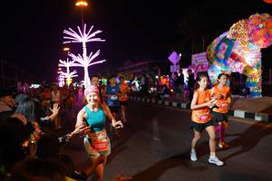 BIB: 24832
                            <button type="button" onclick="openModal(21427834)" class="btn btn-primary btn-sm float-right btn-popup" data-toggle="modal" data-target=".modal-high-quality">
                        <i class="fas fa-shopping-cart"></i> Add to Cart
                    </button>
                                            <button type="button" onclick="isThisMe(21427834, true)" class="btn btn-success btn-sm float-right btn-popup btn-isme hidden" data-toggle="tooltip" data-placement="bottom" title="นี่คือรูปของคุณใช่ไหม คลิกที่นี่เพื่อเอาเข้าอัลบั้ม">
                        <i class="fas fa-plus"></i> Add to album
                    </button>
                    <button type="button" onclick="isThisMe(21427834, false)" class="btn btn-warning btn-sm float-right btn-popup btn-isnotme hidden">
                        <i class="fas fa-ban"></i> Remove from album
                    </button>