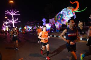 BIB: 405
                            <button type="button" onclick="openModal(21398696)" class="btn btn-primary btn-sm float-right btn-popup" data-toggle="modal" data-target=".modal-high-quality">
                        <i class="fas fa-shopping-cart"></i> Add to Cart
                    </button>
                                            <button type="button" onclick="isThisMe(21398696, true)" class="btn btn-success btn-sm float-right btn-popup btn-isme hidden" data-toggle="tooltip" data-placement="bottom" title="นี่คือรูปของคุณใช่ไหม คลิกที่นี่เพื่อเอาเข้าอัลบั้ม">
                        <i class="fas fa-plus"></i> Add to album
                    </button>
                    <button type="button" onclick="isThisMe(21398696, false)" class="btn btn-warning btn-sm float-right btn-popup btn-isnotme hidden">
                        <i class="fas fa-ban"></i> Remove from album
                    </button>