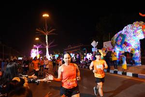 BIB: 26195, 22825, 949, 021
                            <button type="button" onclick="openModal(21422439)" class="btn btn-primary btn-sm float-right btn-popup" data-toggle="modal" data-target=".modal-high-quality">
                        <i class="fas fa-shopping-cart"></i> Add to Cart
                    </button>
                                            <button type="button" onclick="isThisMe(21422439, true)" class="btn btn-success btn-sm float-right btn-popup btn-isme hidden" data-toggle="tooltip" data-placement="bottom" title="นี่คือรูปของคุณใช่ไหม คลิกที่นี่เพื่อเอาเข้าอัลบั้ม">
                        <i class="fas fa-plus"></i> Add to album
                    </button>
                    <button type="button" onclick="isThisMe(21422439, false)" class="btn btn-warning btn-sm float-right btn-popup btn-isnotme hidden">
                        <i class="fas fa-ban"></i> Remove from album
                    </button>