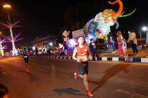BIB: 90602
                            <button type="button" onclick="openModal(21302917)" class="btn btn-primary btn-sm float-right btn-popup" data-toggle="modal" data-target=".modal-high-quality">
                        <i class="fas fa-shopping-cart"></i> Add to Cart
                    </button>
                                            <button type="button" onclick="isThisMe(21302917, true)" class="btn btn-success btn-sm float-right btn-popup btn-isme hidden" data-toggle="tooltip" data-placement="bottom" title="นี่คือรูปของคุณใช่ไหม คลิกที่นี่เพื่อเอาเข้าอัลบั้ม">
                        <i class="fas fa-plus"></i> Add to album
                    </button>
                    <button type="button" onclick="isThisMe(21302917, false)" class="btn btn-warning btn-sm float-right btn-popup btn-isnotme hidden">
                        <i class="fas fa-ban"></i> Remove from album
                    </button>