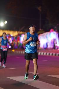 BIB: 42539
                            <button type="button" onclick="openModal(21581236)" class="btn btn-primary btn-sm float-right btn-popup" data-toggle="modal" data-target=".modal-high-quality">
                        <i class="fas fa-shopping-cart"></i> Add to Cart
                    </button>
                                            <button type="button" onclick="isThisMe(21581236, true)" class="btn btn-success btn-sm float-right btn-popup btn-isme hidden" data-toggle="tooltip" data-placement="bottom" title="นี่คือรูปของคุณใช่ไหม คลิกที่นี่เพื่อเอาเข้าอัลบั้ม">
                        <i class="fas fa-plus"></i> Add to album
                    </button>
                    <button type="button" onclick="isThisMe(21581236, false)" class="btn btn-warning btn-sm float-right btn-popup btn-isnotme hidden">
                        <i class="fas fa-ban"></i> Remove from album
                    </button>