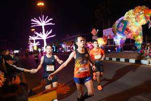 BIB: 22403, 20393, 200
                            <button type="button" onclick="openModal(21377821)" class="btn btn-primary btn-sm float-right btn-popup" data-toggle="modal" data-target=".modal-high-quality">
                        <i class="fas fa-shopping-cart"></i> Add to Cart
                    </button>
                                            <button type="button" onclick="isThisMe(21377821, true)" class="btn btn-success btn-sm float-right btn-popup btn-isme hidden" data-toggle="tooltip" data-placement="bottom" title="นี่คือรูปของคุณใช่ไหม คลิกที่นี่เพื่อเอาเข้าอัลบั้ม">
                        <i class="fas fa-plus"></i> Add to album
                    </button>
                    <button type="button" onclick="isThisMe(21377821, false)" class="btn btn-warning btn-sm float-right btn-popup btn-isnotme hidden">
                        <i class="fas fa-ban"></i> Remove from album
                    </button>