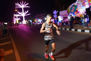 BIB: 42421
                            <button type="button" onclick="openModal(21300233)" class="btn btn-primary btn-sm float-right btn-popup" data-toggle="modal" data-target=".modal-high-quality">
                        <i class="fas fa-shopping-cart"></i> Add to Cart
                    </button>
                                            <button type="button" onclick="isThisMe(21300233, true)" class="btn btn-success btn-sm float-right btn-popup btn-isme hidden" data-toggle="tooltip" data-placement="bottom" title="นี่คือรูปของคุณใช่ไหม คลิกที่นี่เพื่อเอาเข้าอัลบั้ม">
                        <i class="fas fa-plus"></i> Add to album
                    </button>
                    <button type="button" onclick="isThisMe(21300233, false)" class="btn btn-warning btn-sm float-right btn-popup btn-isnotme hidden">
                        <i class="fas fa-ban"></i> Remove from album
                    </button>