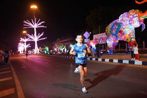 BIB: 41448
                            <button type="button" onclick="openModal(21291911)" class="btn btn-primary btn-sm float-right btn-popup" data-toggle="modal" data-target=".modal-high-quality">
                        <i class="fas fa-shopping-cart"></i> Add to Cart
                    </button>
                                            <button type="button" onclick="isThisMe(21291911, true)" class="btn btn-success btn-sm float-right btn-popup btn-isme hidden" data-toggle="tooltip" data-placement="bottom" title="นี่คือรูปของคุณใช่ไหม คลิกที่นี่เพื่อเอาเข้าอัลบั้ม">
                        <i class="fas fa-plus"></i> Add to album
                    </button>
                    <button type="button" onclick="isThisMe(21291911, false)" class="btn btn-warning btn-sm float-right btn-popup btn-isnotme hidden">
                        <i class="fas fa-ban"></i> Remove from album
                    </button>