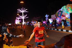 BIB: 20944
                            <button type="button" onclick="openModal(21418895)" class="btn btn-primary btn-sm float-right btn-popup" data-toggle="modal" data-target=".modal-high-quality">
                        <i class="fas fa-shopping-cart"></i> Add to Cart
                    </button>
                                            <button type="button" onclick="isThisMe(21418895, true)" class="btn btn-success btn-sm float-right btn-popup btn-isme hidden" data-toggle="tooltip" data-placement="bottom" title="นี่คือรูปของคุณใช่ไหม คลิกที่นี่เพื่อเอาเข้าอัลบั้ม">
                        <i class="fas fa-plus"></i> Add to album
                    </button>
                    <button type="button" onclick="isThisMe(21418895, false)" class="btn btn-warning btn-sm float-right btn-popup btn-isnotme hidden">
                        <i class="fas fa-ban"></i> Remove from album
                    </button>