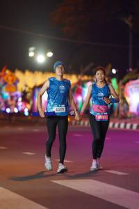 BIB: 42879, 45087
                            <button type="button" onclick="openModal(21581266)" class="btn btn-primary btn-sm float-right btn-popup" data-toggle="modal" data-target=".modal-high-quality">
                        <i class="fas fa-shopping-cart"></i> Add to Cart
                    </button>
                                            <button type="button" onclick="isThisMe(21581266, true)" class="btn btn-success btn-sm float-right btn-popup btn-isme hidden" data-toggle="tooltip" data-placement="bottom" title="นี่คือรูปของคุณใช่ไหม คลิกที่นี่เพื่อเอาเข้าอัลบั้ม">
                        <i class="fas fa-plus"></i> Add to album
                    </button>
                    <button type="button" onclick="isThisMe(21581266, false)" class="btn btn-warning btn-sm float-right btn-popup btn-isnotme hidden">
                        <i class="fas fa-ban"></i> Remove from album
                    </button>