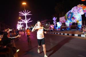 BIB: 23439
                            <button type="button" onclick="openModal(21320767)" class="btn btn-primary btn-sm float-right btn-popup" data-toggle="modal" data-target=".modal-high-quality">
                        <i class="fas fa-shopping-cart"></i> Add to Cart
                    </button>
                                            <button type="button" onclick="isThisMe(21320767, true)" class="btn btn-success btn-sm float-right btn-popup btn-isme hidden" data-toggle="tooltip" data-placement="bottom" title="นี่คือรูปของคุณใช่ไหม คลิกที่นี่เพื่อเอาเข้าอัลบั้ม">
                        <i class="fas fa-plus"></i> Add to album
                    </button>
                    <button type="button" onclick="isThisMe(21320767, false)" class="btn btn-warning btn-sm float-right btn-popup btn-isnotme hidden">
                        <i class="fas fa-ban"></i> Remove from album
                    </button>