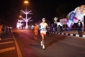 BIB: 41906
                            <button type="button" onclick="openModal(21295264)" class="btn btn-primary btn-sm float-right btn-popup" data-toggle="modal" data-target=".modal-high-quality">
                        <i class="fas fa-shopping-cart"></i> Add to Cart
                    </button>
                                            <button type="button" onclick="isThisMe(21295264, true)" class="btn btn-success btn-sm float-right btn-popup btn-isme hidden" data-toggle="tooltip" data-placement="bottom" title="นี่คือรูปของคุณใช่ไหม คลิกที่นี่เพื่อเอาเข้าอัลบั้ม">
                        <i class="fas fa-plus"></i> Add to album
                    </button>
                    <button type="button" onclick="isThisMe(21295264, false)" class="btn btn-warning btn-sm float-right btn-popup btn-isnotme hidden">
                        <i class="fas fa-ban"></i> Remove from album
                    </button>