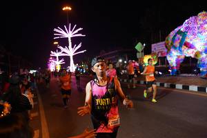 BIB: 2350
                            <button type="button" onclick="openModal(21394496)" class="btn btn-primary btn-sm float-right btn-popup" data-toggle="modal" data-target=".modal-high-quality">
                        <i class="fas fa-shopping-cart"></i> Add to Cart
                    </button>
                                            <button type="button" onclick="isThisMe(21394496, true)" class="btn btn-success btn-sm float-right btn-popup btn-isme hidden" data-toggle="tooltip" data-placement="bottom" title="นี่คือรูปของคุณใช่ไหม คลิกที่นี่เพื่อเอาเข้าอัลบั้ม">
                        <i class="fas fa-plus"></i> Add to album
                    </button>
                    <button type="button" onclick="isThisMe(21394496, false)" class="btn btn-warning btn-sm float-right btn-popup btn-isnotme hidden">
                        <i class="fas fa-ban"></i> Remove from album
                    </button>