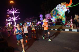 BIB: 400
                            <button type="button" onclick="openModal(21312714)" class="btn btn-primary btn-sm float-right btn-popup" data-toggle="modal" data-target=".modal-high-quality">
                        <i class="fas fa-shopping-cart"></i> Add to Cart
                    </button>
                                            <button type="button" onclick="isThisMe(21312714, true)" class="btn btn-success btn-sm float-right btn-popup btn-isme hidden" data-toggle="tooltip" data-placement="bottom" title="นี่คือรูปของคุณใช่ไหม คลิกที่นี่เพื่อเอาเข้าอัลบั้ม">
                        <i class="fas fa-plus"></i> Add to album
                    </button>
                    <button type="button" onclick="isThisMe(21312714, false)" class="btn btn-warning btn-sm float-right btn-popup btn-isnotme hidden">
                        <i class="fas fa-ban"></i> Remove from album
                    </button>