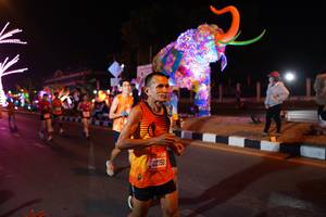 BIB: 22750
                            <button type="button" onclick="openModal(21427879)" class="btn btn-primary btn-sm float-right btn-popup" data-toggle="modal" data-target=".modal-high-quality">
                        <i class="fas fa-shopping-cart"></i> Add to Cart
                    </button>
                                            <button type="button" onclick="isThisMe(21427879, true)" class="btn btn-success btn-sm float-right btn-popup btn-isme hidden" data-toggle="tooltip" data-placement="bottom" title="นี่คือรูปของคุณใช่ไหม คลิกที่นี่เพื่อเอาเข้าอัลบั้ม">
                        <i class="fas fa-plus"></i> Add to album
                    </button>
                    <button type="button" onclick="isThisMe(21427879, false)" class="btn btn-warning btn-sm float-right btn-popup btn-isnotme hidden">
                        <i class="fas fa-ban"></i> Remove from album
                    </button>