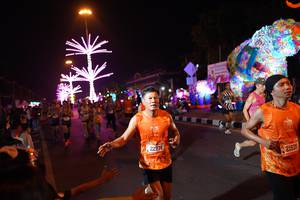 BIB: 22774, 21535
                            <button type="button" onclick="openModal(21394134)" class="btn btn-primary btn-sm float-right btn-popup" data-toggle="modal" data-target=".modal-high-quality">
                        <i class="fas fa-shopping-cart"></i> Add to Cart
                    </button>
                                            <button type="button" onclick="isThisMe(21394134, true)" class="btn btn-success btn-sm float-right btn-popup btn-isme hidden" data-toggle="tooltip" data-placement="bottom" title="นี่คือรูปของคุณใช่ไหม คลิกที่นี่เพื่อเอาเข้าอัลบั้ม">
                        <i class="fas fa-plus"></i> Add to album
                    </button>
                    <button type="button" onclick="isThisMe(21394134, false)" class="btn btn-warning btn-sm float-right btn-popup btn-isnotme hidden">
                        <i class="fas fa-ban"></i> Remove from album
                    </button>