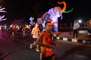 BIB: 09122
                            <button type="button" onclick="openModal(21427930)" class="btn btn-primary btn-sm float-right btn-popup" data-toggle="modal" data-target=".modal-high-quality">
                        <i class="fas fa-shopping-cart"></i> Add to Cart
                    </button>
                                            <button type="button" onclick="isThisMe(21427930, true)" class="btn btn-success btn-sm float-right btn-popup btn-isme hidden" data-toggle="tooltip" data-placement="bottom" title="นี่คือรูปของคุณใช่ไหม คลิกที่นี่เพื่อเอาเข้าอัลบั้ม">
                        <i class="fas fa-plus"></i> Add to album
                    </button>
                    <button type="button" onclick="isThisMe(21427930, false)" class="btn btn-warning btn-sm float-right btn-popup btn-isnotme hidden">
                        <i class="fas fa-ban"></i> Remove from album
                    </button>