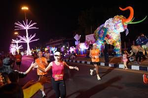 BIB: 25137
                            <button type="button" onclick="openModal(21406885)" class="btn btn-primary btn-sm float-right btn-popup" data-toggle="modal" data-target=".modal-high-quality">
                        <i class="fas fa-shopping-cart"></i> Add to Cart
                    </button>
                                            <button type="button" onclick="isThisMe(21406885, true)" class="btn btn-success btn-sm float-right btn-popup btn-isme hidden" data-toggle="tooltip" data-placement="bottom" title="นี่คือรูปของคุณใช่ไหม คลิกที่นี่เพื่อเอาเข้าอัลบั้ม">
                        <i class="fas fa-plus"></i> Add to album
                    </button>
                    <button type="button" onclick="isThisMe(21406885, false)" class="btn btn-warning btn-sm float-right btn-popup btn-isnotme hidden">
                        <i class="fas fa-ban"></i> Remove from album
                    </button>