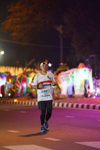 BIB: 44002
                            <button type="button" onclick="openModal(21595207)" class="btn btn-primary btn-sm float-right btn-popup" data-toggle="modal" data-target=".modal-high-quality">
                        <i class="fas fa-shopping-cart"></i> Add to Cart
                    </button>
                                            <button type="button" onclick="isThisMe(21595207, true)" class="btn btn-success btn-sm float-right btn-popup btn-isme hidden" data-toggle="tooltip" data-placement="bottom" title="นี่คือรูปของคุณใช่ไหม คลิกที่นี่เพื่อเอาเข้าอัลบั้ม">
                        <i class="fas fa-plus"></i> Add to album
                    </button>
                    <button type="button" onclick="isThisMe(21595207, false)" class="btn btn-warning btn-sm float-right btn-popup btn-isnotme hidden">
                        <i class="fas fa-ban"></i> Remove from album
                    </button>