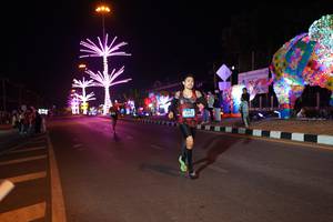 BIB: 43050
                            <button type="button" onclick="openModal(21287387)" class="btn btn-primary btn-sm float-right btn-popup" data-toggle="modal" data-target=".modal-high-quality">
                        <i class="fas fa-shopping-cart"></i> Add to Cart
                    </button>
                                            <button type="button" onclick="isThisMe(21287387, true)" class="btn btn-success btn-sm float-right btn-popup btn-isme hidden" data-toggle="tooltip" data-placement="bottom" title="นี่คือรูปของคุณใช่ไหม คลิกที่นี่เพื่อเอาเข้าอัลบั้ม">
                        <i class="fas fa-plus"></i> Add to album
                    </button>
                    <button type="button" onclick="isThisMe(21287387, false)" class="btn btn-warning btn-sm float-right btn-popup btn-isnotme hidden">
                        <i class="fas fa-ban"></i> Remove from album
                    </button>