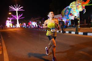 BIB: 310, 40638
                            <button type="button" onclick="openModal(21289055)" class="btn btn-primary btn-sm float-right btn-popup" data-toggle="modal" data-target=".modal-high-quality">
                        <i class="fas fa-shopping-cart"></i> Add to Cart
                    </button>
                                            <button type="button" onclick="isThisMe(21289055, true)" class="btn btn-success btn-sm float-right btn-popup btn-isme hidden" data-toggle="tooltip" data-placement="bottom" title="นี่คือรูปของคุณใช่ไหม คลิกที่นี่เพื่อเอาเข้าอัลบั้ม">
                        <i class="fas fa-plus"></i> Add to album
                    </button>
                    <button type="button" onclick="isThisMe(21289055, false)" class="btn btn-warning btn-sm float-right btn-popup btn-isnotme hidden">
                        <i class="fas fa-ban"></i> Remove from album
                    </button>