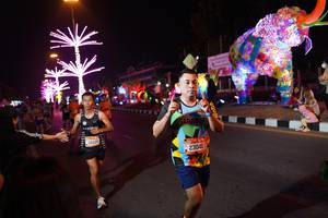 BIB: 20224, 23041
                            <button type="button" onclick="openModal(21390315)" class="btn btn-primary btn-sm float-right btn-popup" data-toggle="modal" data-target=".modal-high-quality">
                        <i class="fas fa-shopping-cart"></i> Add to Cart
                    </button>
                                            <button type="button" onclick="isThisMe(21390315, true)" class="btn btn-success btn-sm float-right btn-popup btn-isme hidden" data-toggle="tooltip" data-placement="bottom" title="นี่คือรูปของคุณใช่ไหม คลิกที่นี่เพื่อเอาเข้าอัลบั้ม">
                        <i class="fas fa-plus"></i> Add to album
                    </button>
                    <button type="button" onclick="isThisMe(21390315, false)" class="btn btn-warning btn-sm float-right btn-popup btn-isnotme hidden">
                        <i class="fas fa-ban"></i> Remove from album
                    </button>
