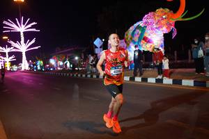 BIB: 41080
                            <button type="button" onclick="openModal(21291611)" class="btn btn-primary btn-sm float-right btn-popup" data-toggle="modal" data-target=".modal-high-quality">
                        <i class="fas fa-shopping-cart"></i> Add to Cart
                    </button>
                                            <button type="button" onclick="isThisMe(21291611, true)" class="btn btn-success btn-sm float-right btn-popup btn-isme hidden" data-toggle="tooltip" data-placement="bottom" title="นี่คือรูปของคุณใช่ไหม คลิกที่นี่เพื่อเอาเข้าอัลบั้ม">
                        <i class="fas fa-plus"></i> Add to album
                    </button>
                    <button type="button" onclick="isThisMe(21291611, false)" class="btn btn-warning btn-sm float-right btn-popup btn-isnotme hidden">
                        <i class="fas fa-ban"></i> Remove from album
                    </button>